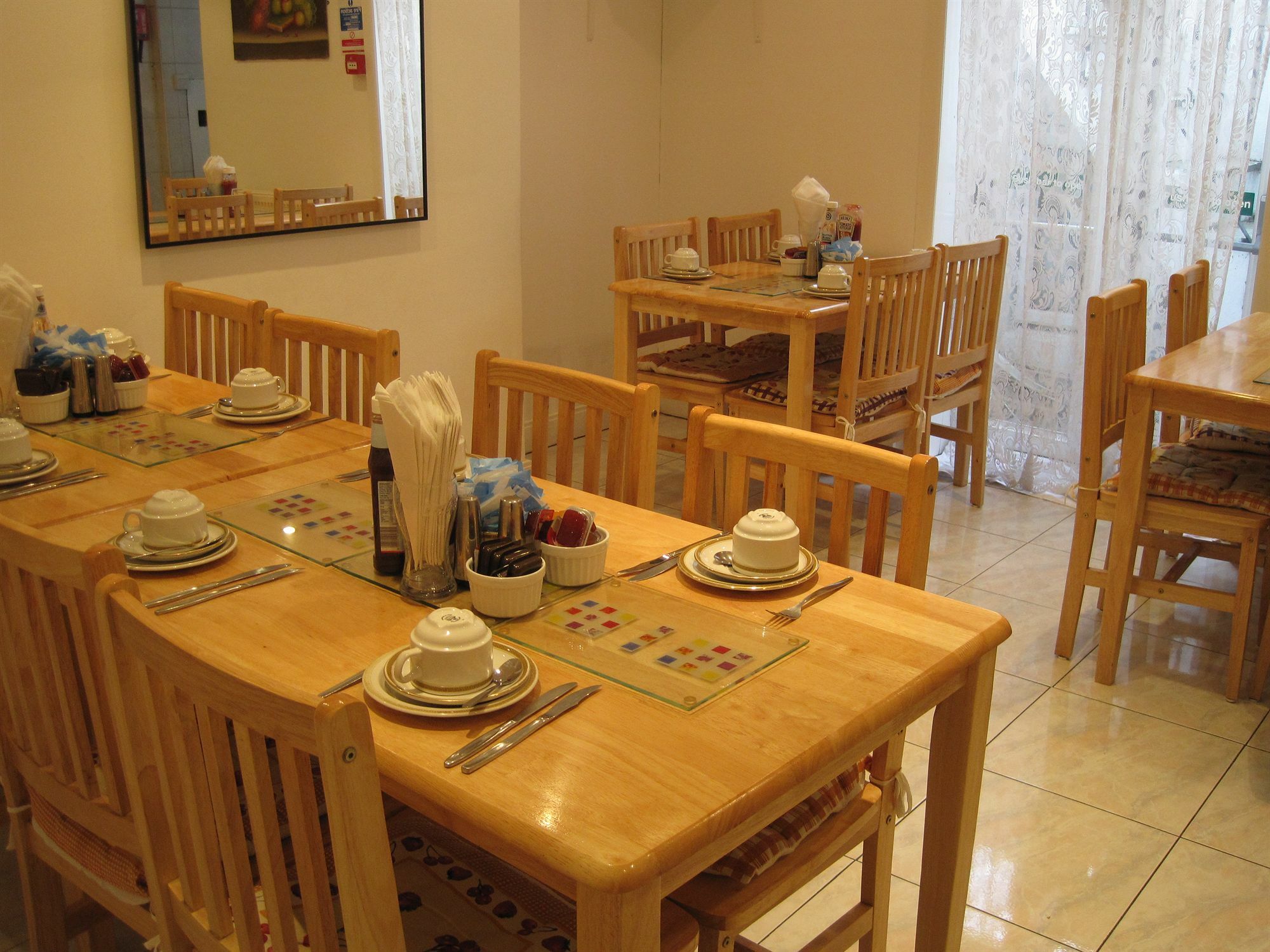 לונדון Apollo Hotel Kings Cross מראה חיצוני תמונה